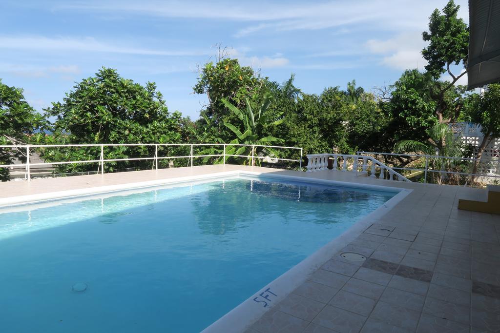 Enchanted Villas Inn Montego Bay Exterior foto
